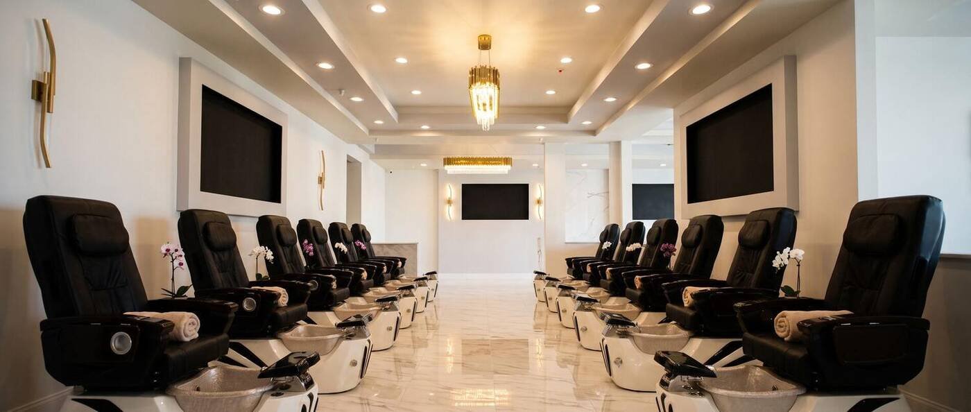 The pedicure room at Greenville Nail Bar